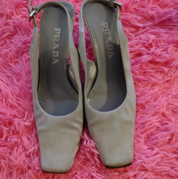 Vintage Prada Slingback Kitten Heels - Picture 4 of 9